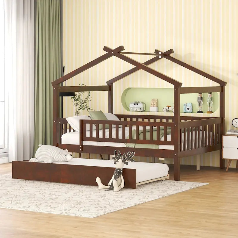 Full Pine House Bed with Twin Trundle and Guardrail