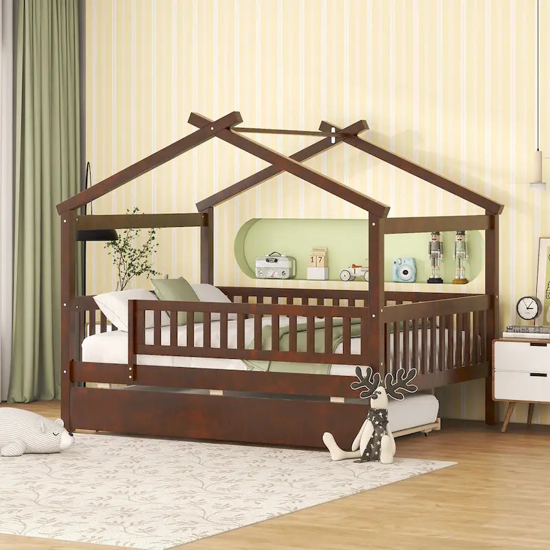 Full Pine House Bed with Twin Trundle and Guardrail