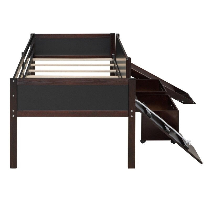 Lit superposé simple en bois avec toboggan, rangements, échelle et tableau noir