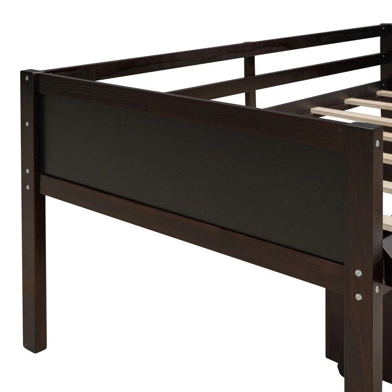Lit superposé simple en bois avec toboggan, rangements, échelle et tableau noir