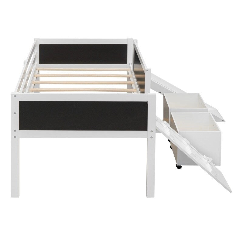Lit superposé simple en bois avec toboggan, rangements, échelle et tableau noir