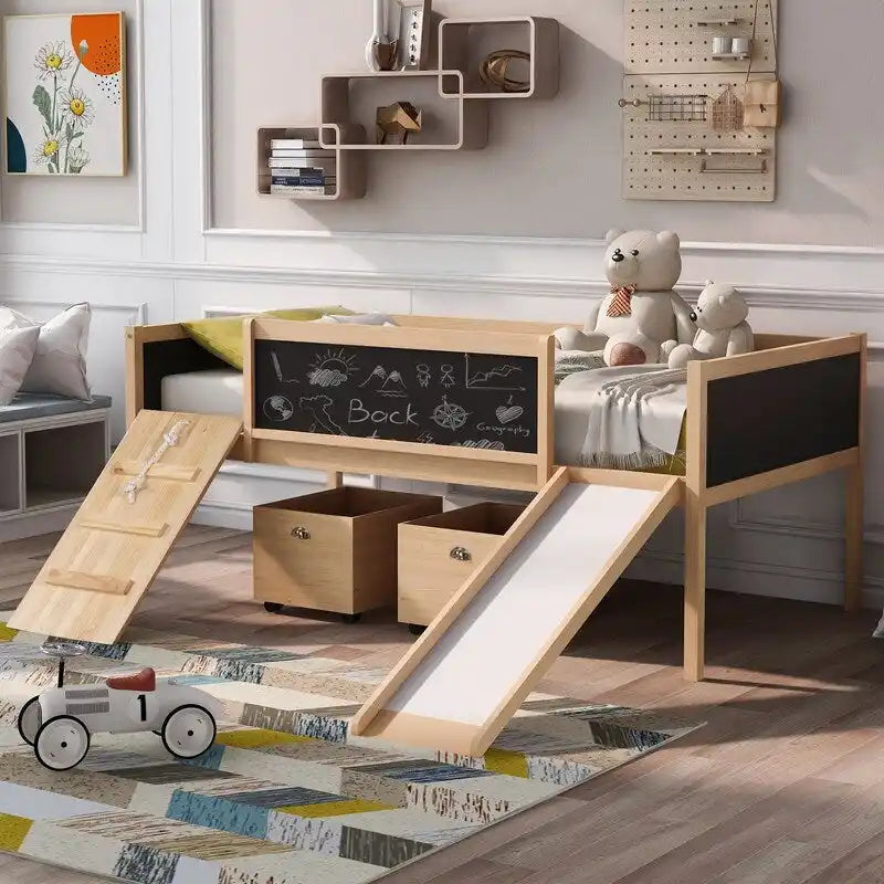 Lit superposé simple en bois avec toboggan, rangements, échelle et tableau noir