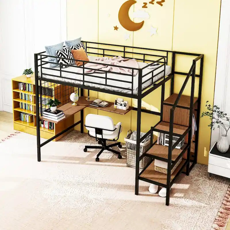 Lit mezzanine en métal pleine grandeur avec bureau, grille métallique, échelle de rangement latérale et armoire